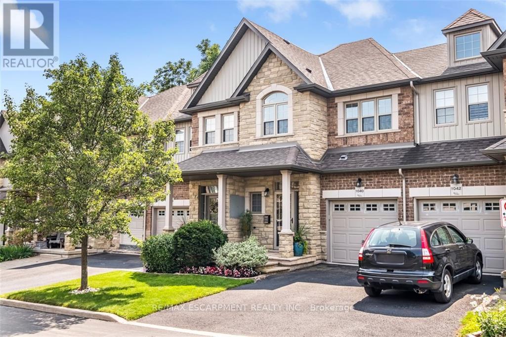 1040 FERNRIDGE COMMON