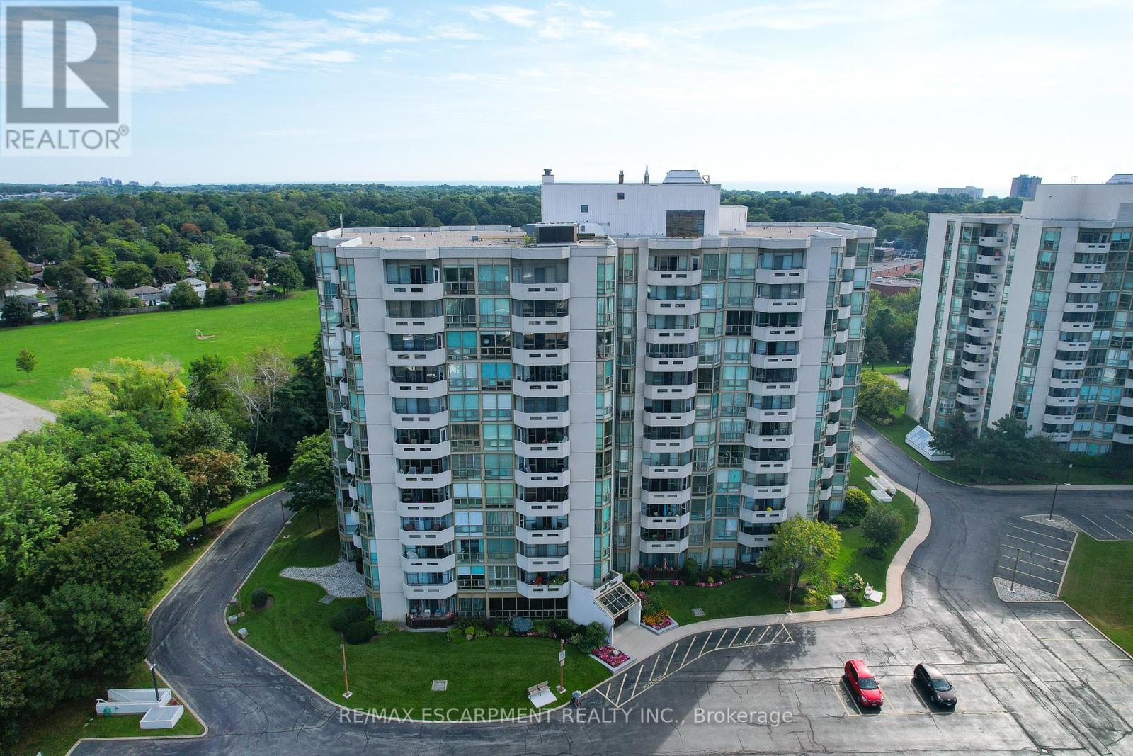#408 -5090 PINEDALE AVE AVE, #408