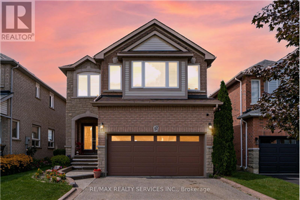 17 HIGHWOOD RD, Brampton