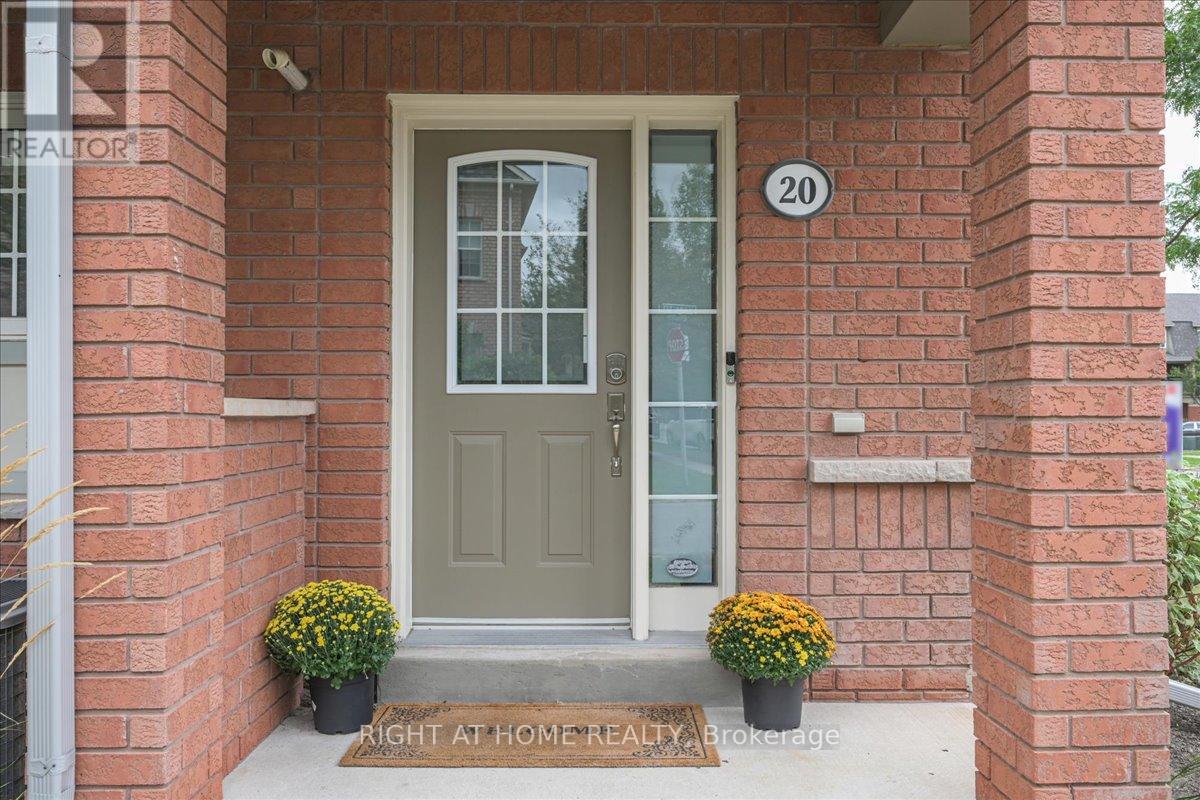#20 -2360 PARKHAVEN BLVD, #20