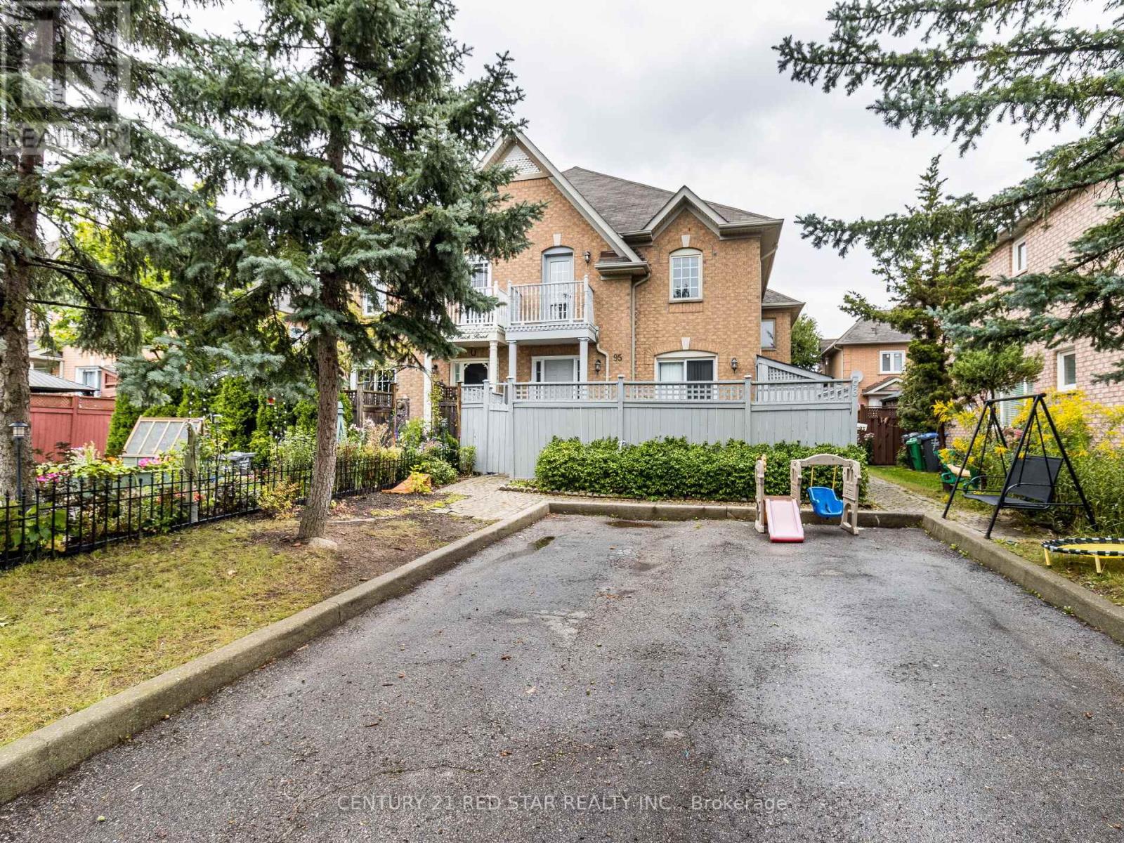 95 YELLOW BRICK RD