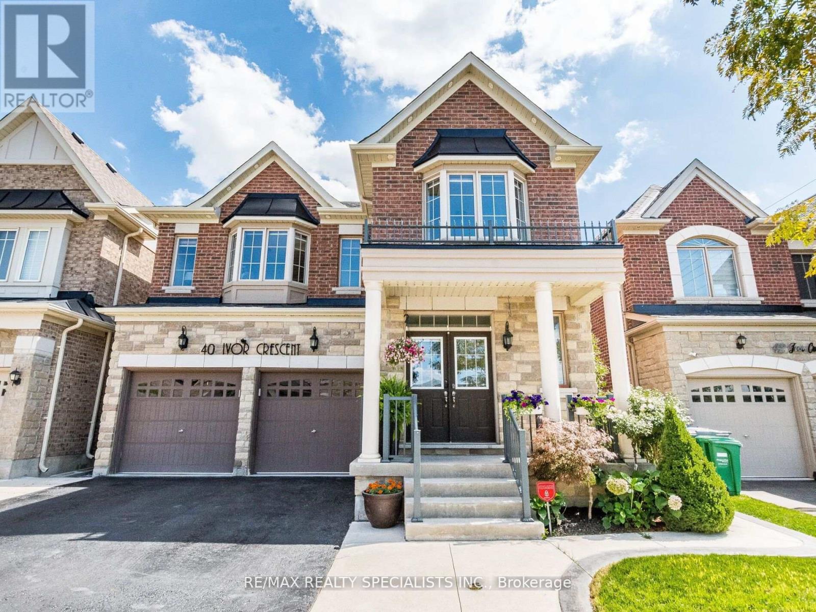 40 IVOR CRES