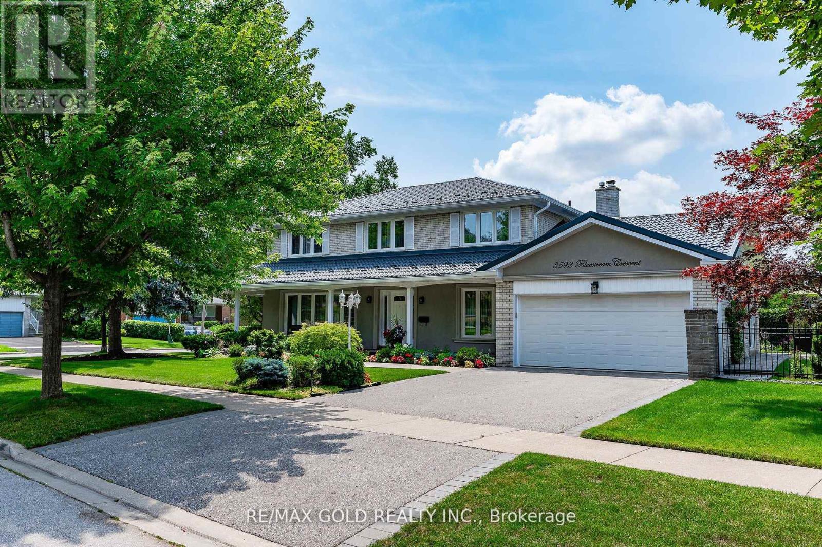 3592 BLUESTREAM CRES
