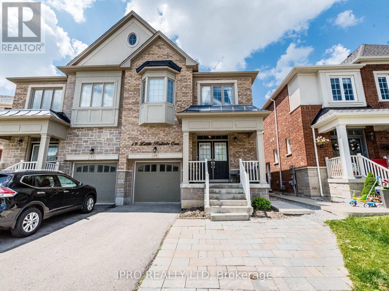 19 LITTLE BRITAIN CRES