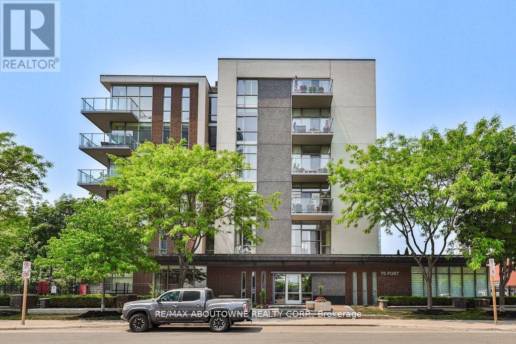 #301 -70 PORT ST E, #301