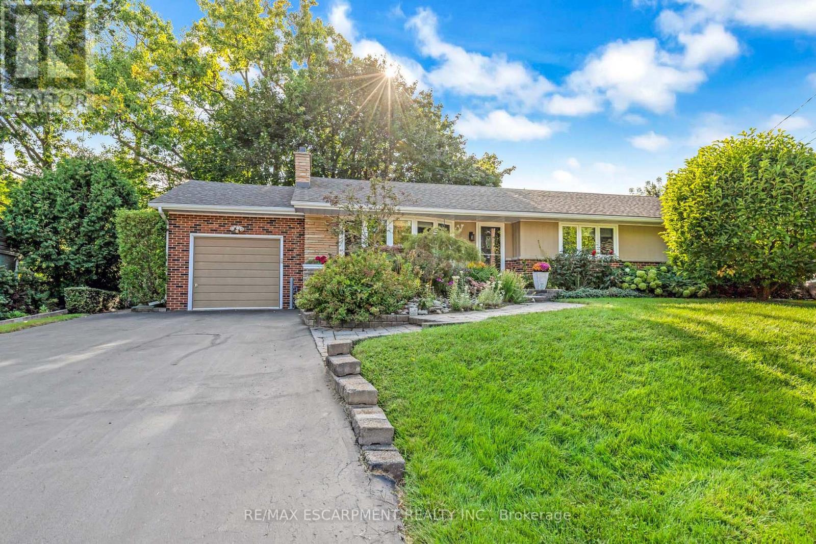 980 GLEN ACRES CRT