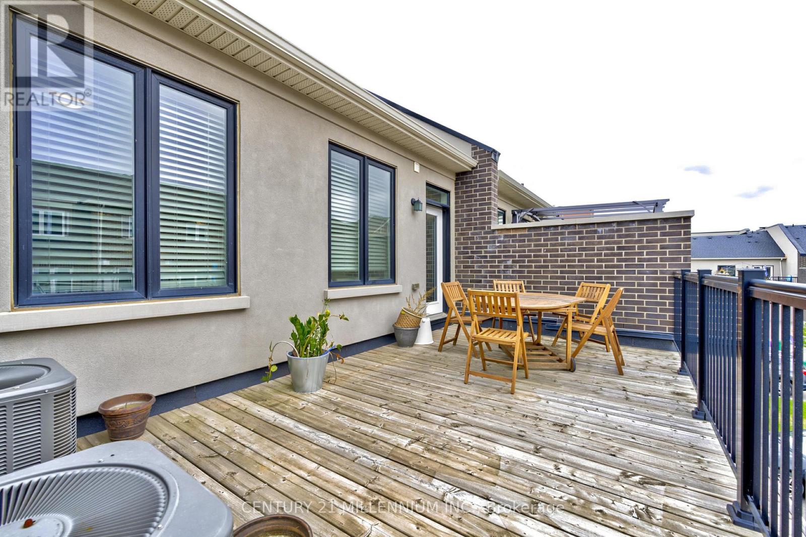 3044 PRESERVE DR