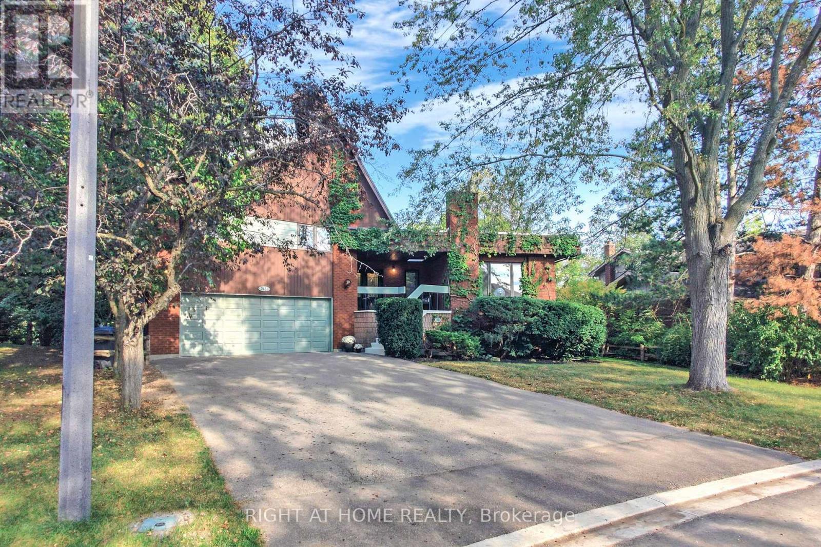 2461 JARVIS ST