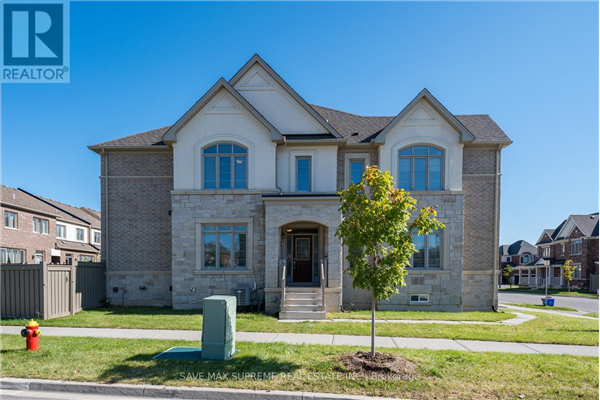 429 IZUMI GATE, Milton