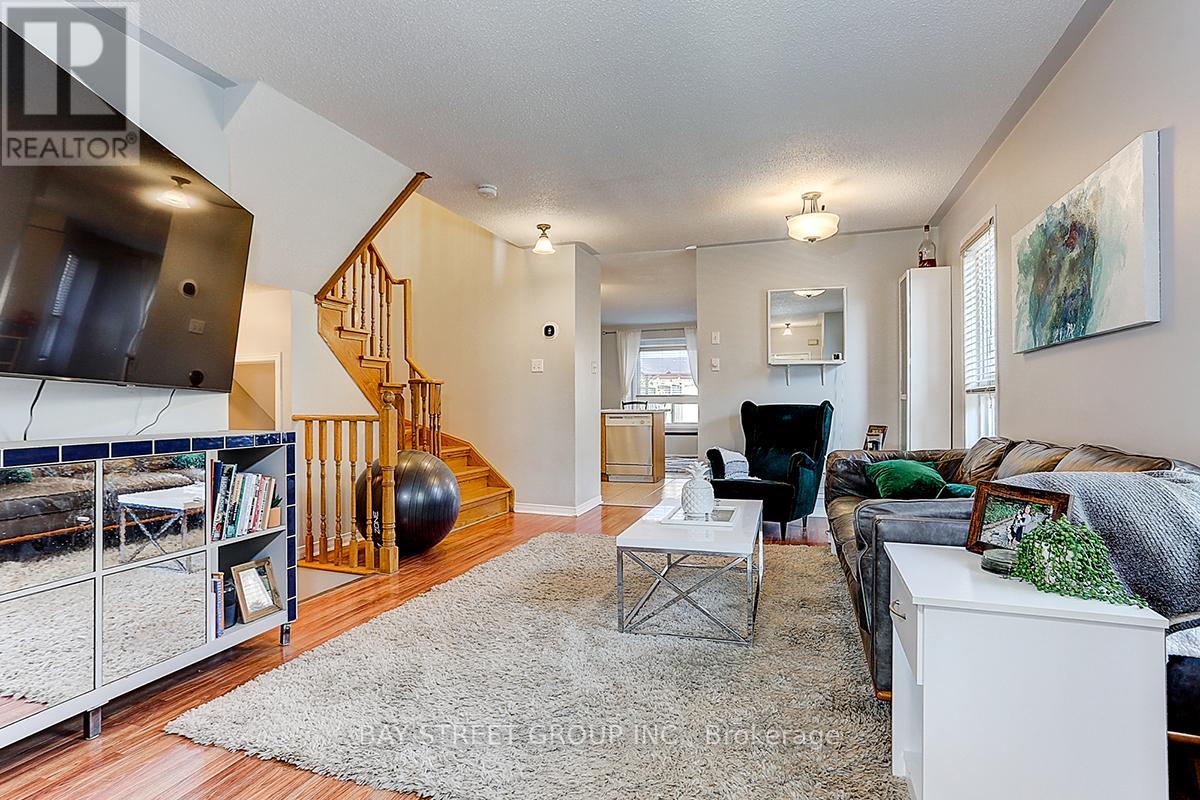 3815 MANATEE WAY