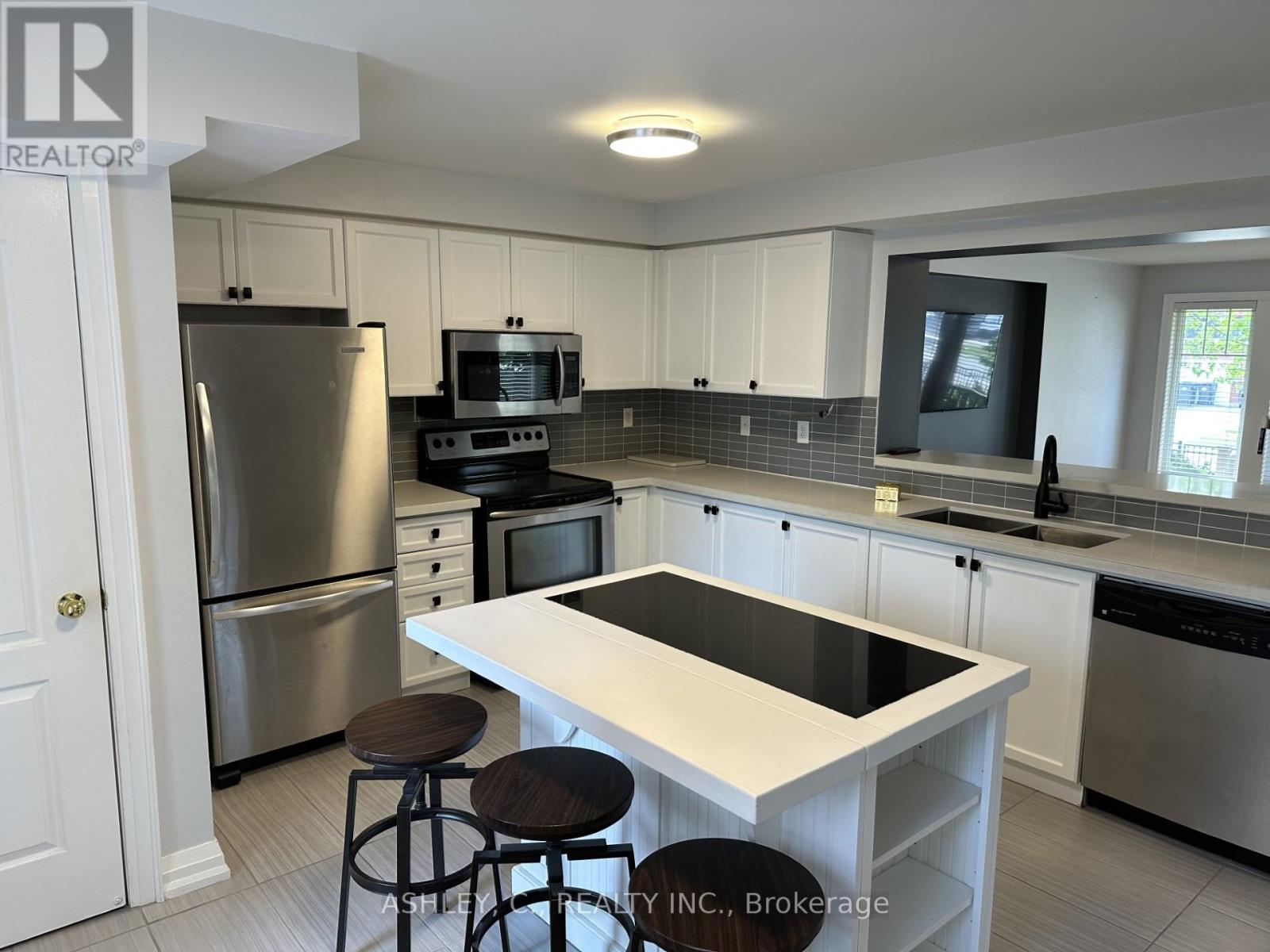 #1 -3200 BENTLEY DR, #1