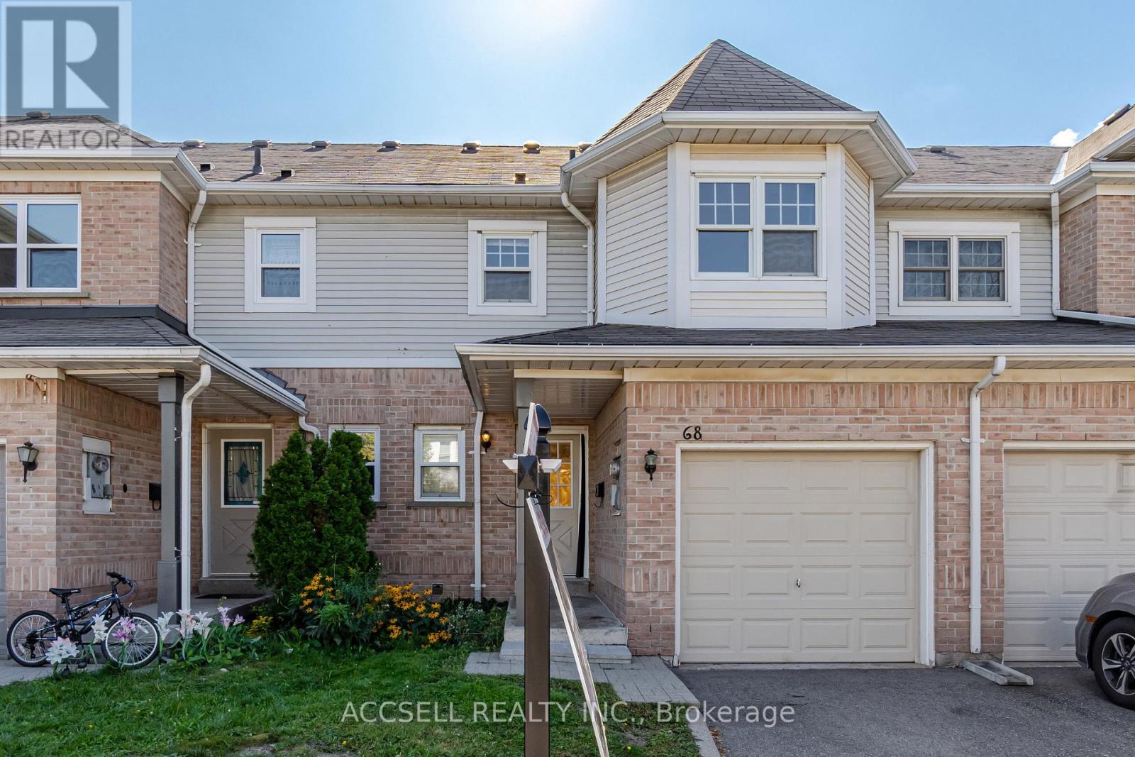 68 WICKSTEAD CRT
