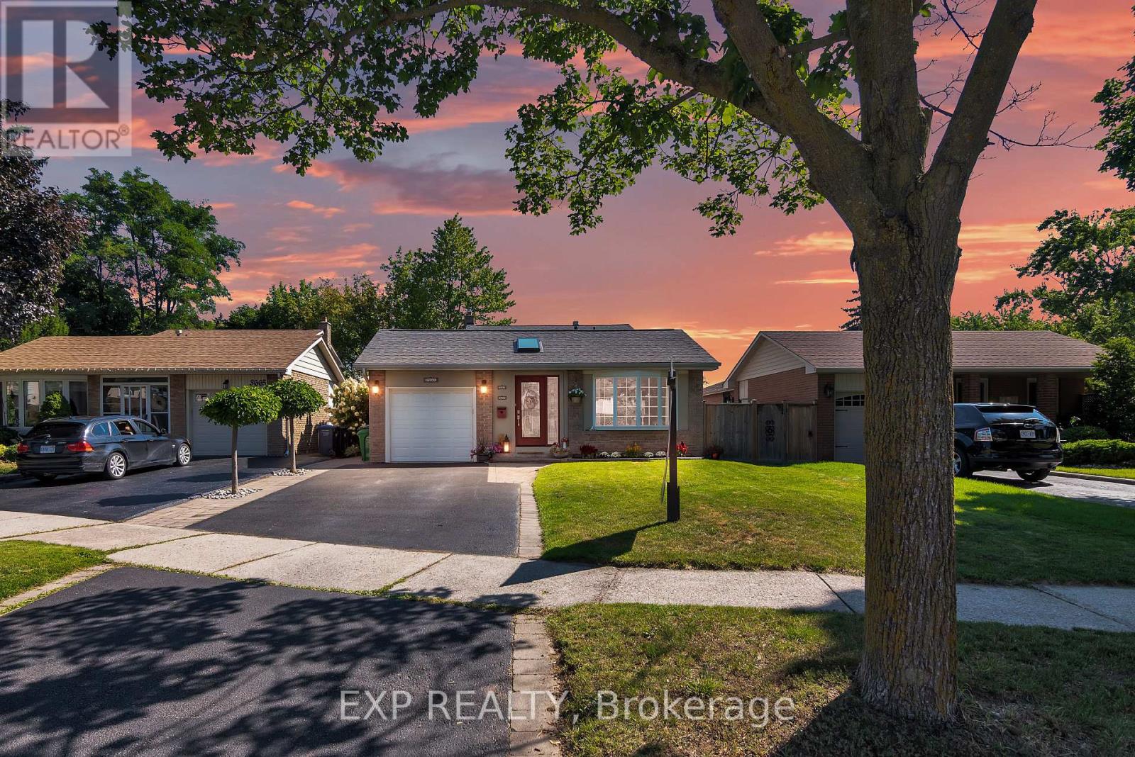 3663 AUTUMNLEAF CRES