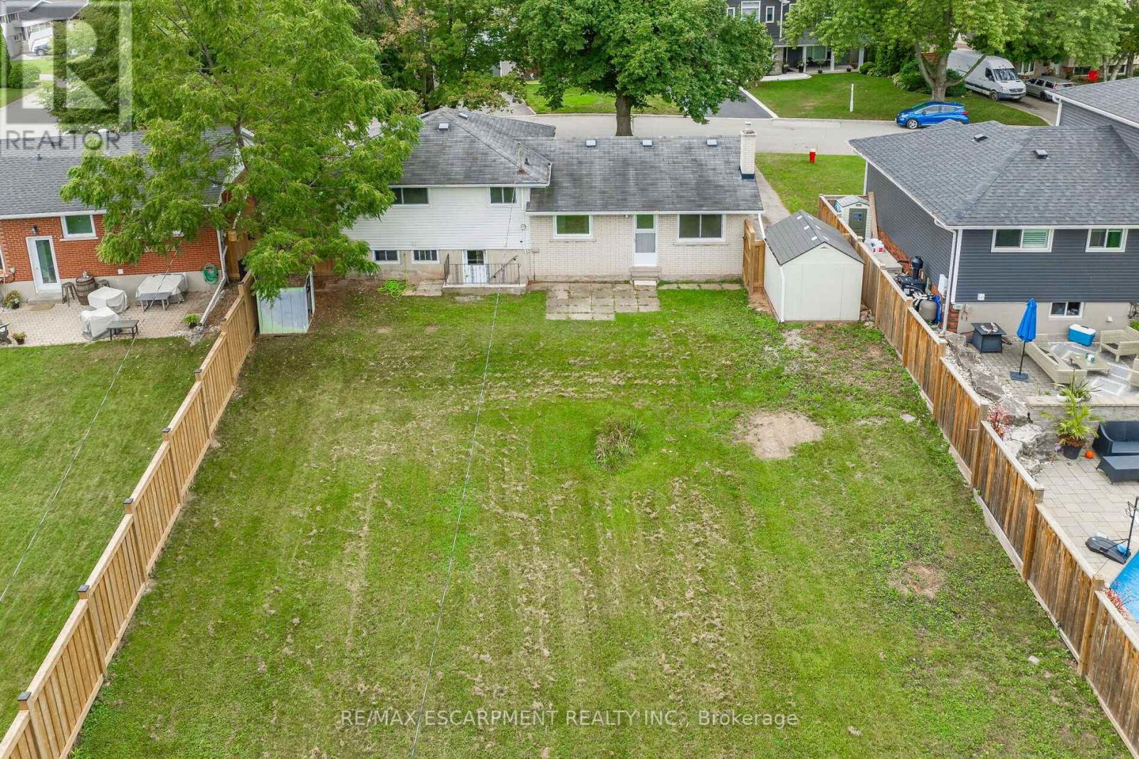 395 ERINDALE DR