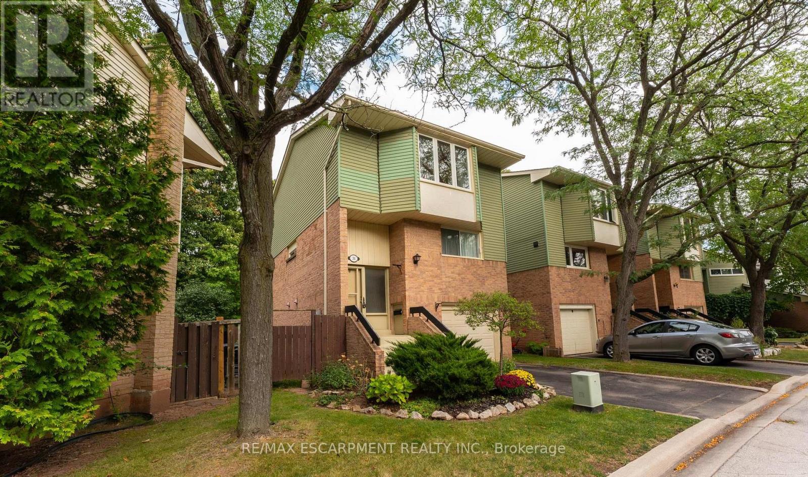 #34 -1135 MCCRANEY ST E, #34