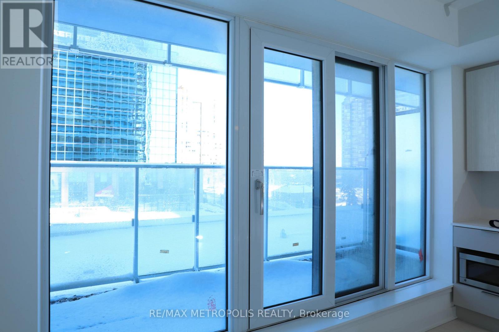 #216 -3900 CONFEDERATION PKWY, #216
