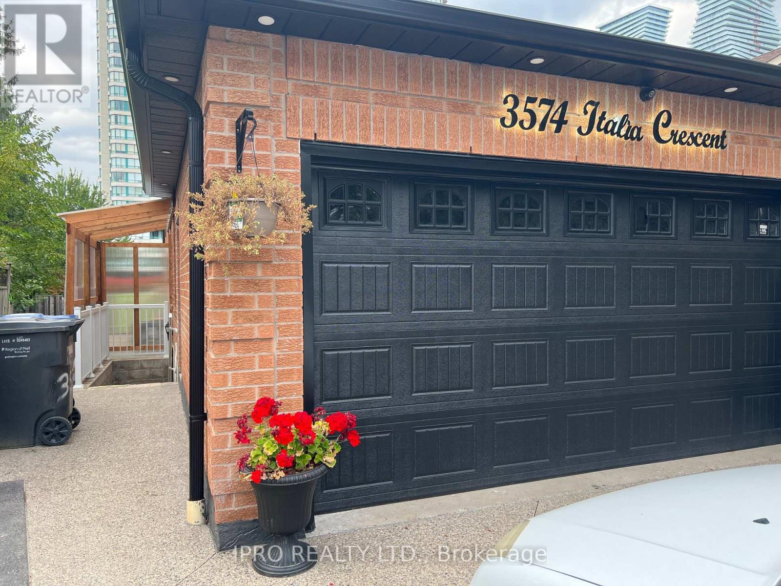 #LOWER -3574 ITALIA CRES, #Lower