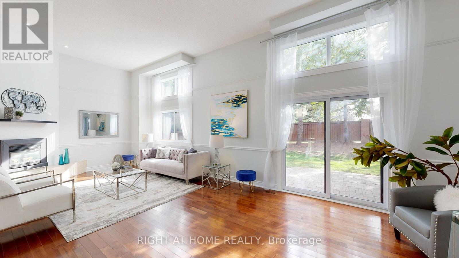 #23 -4165 FIELDGATE DR S, #23