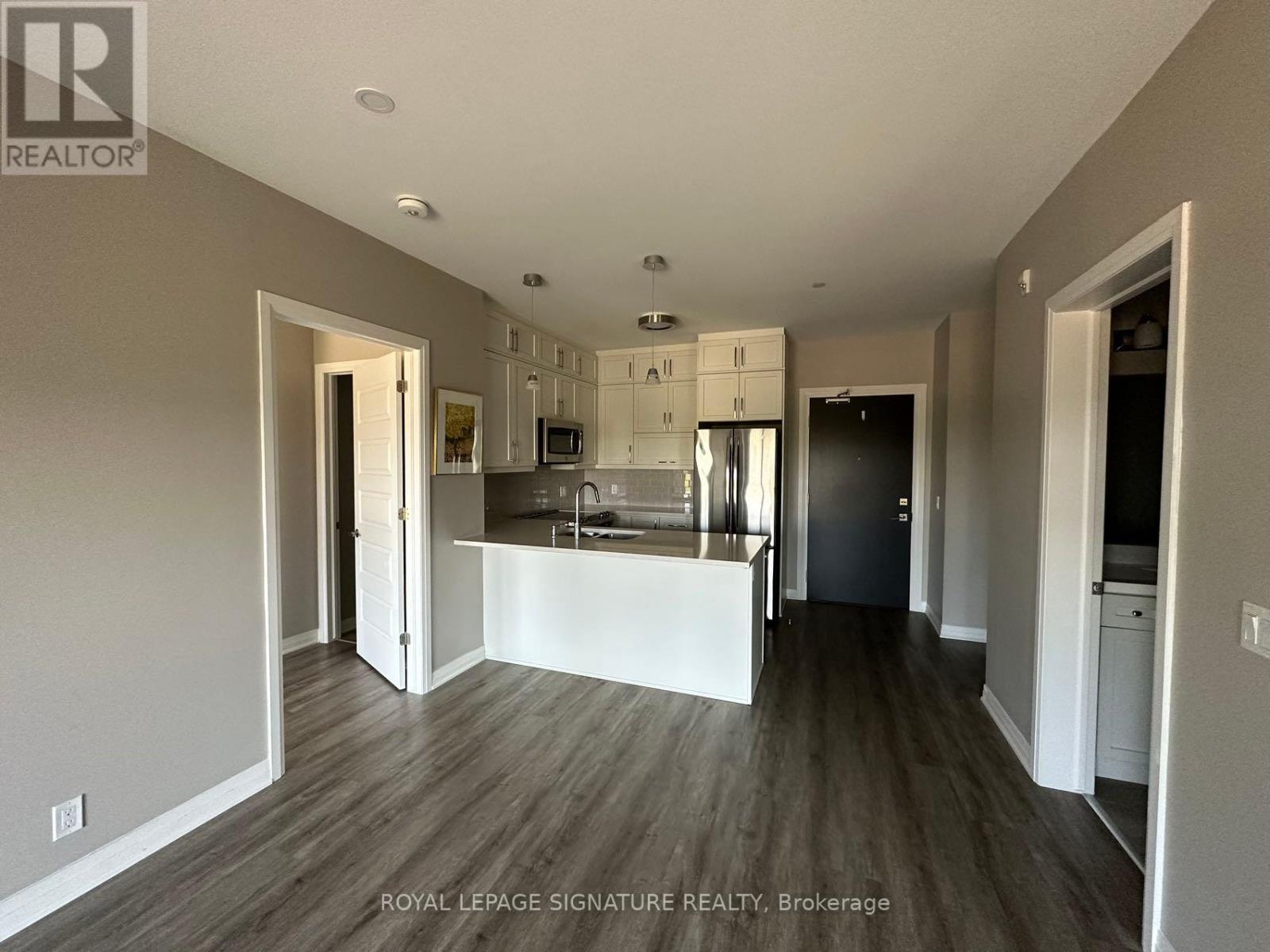 #326 -102 GROVEWOOD COMMON CIRC, #326