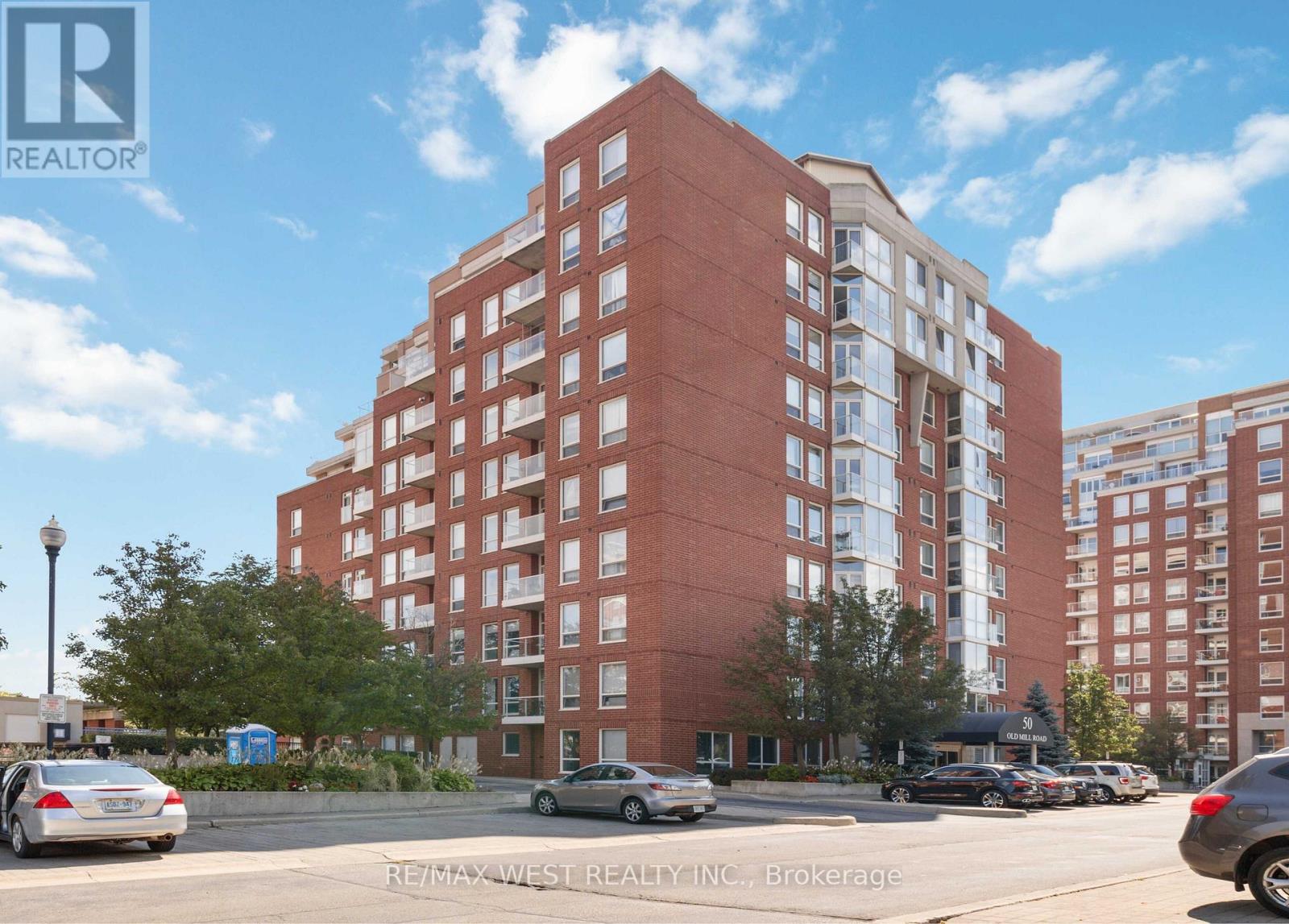 #905 PH5 -50 OLD MILL RD, #905 Ph5