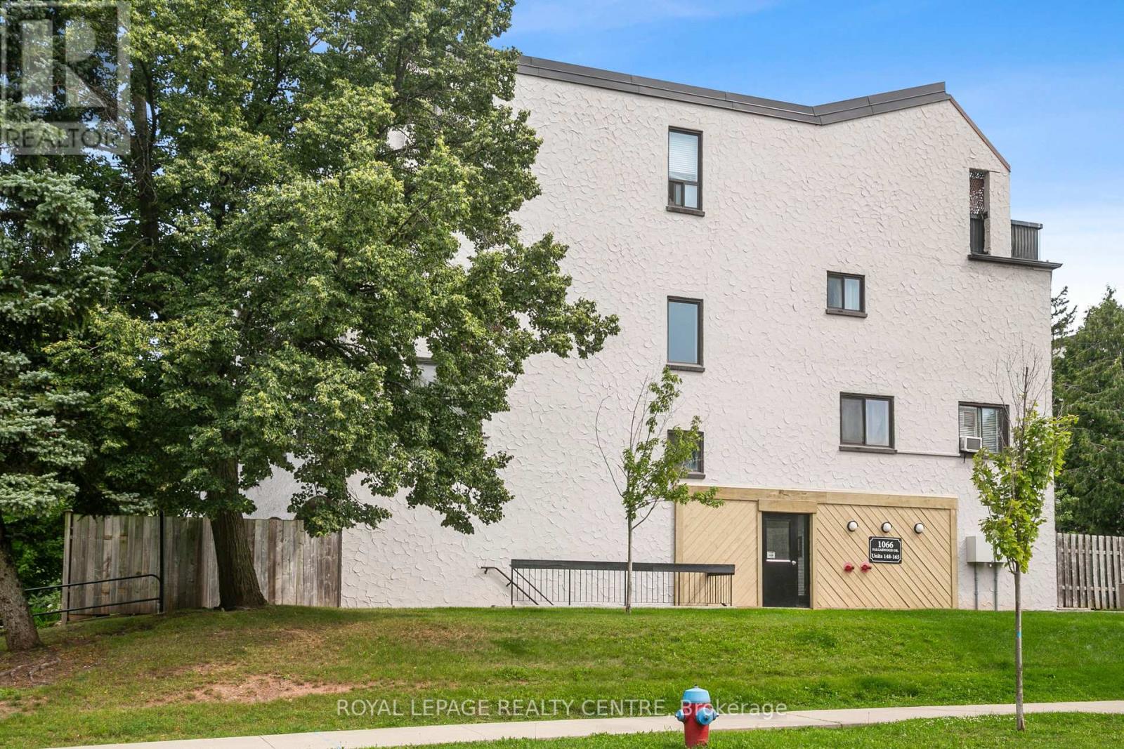 #152 -1066 FALGARWOOD DR, #152