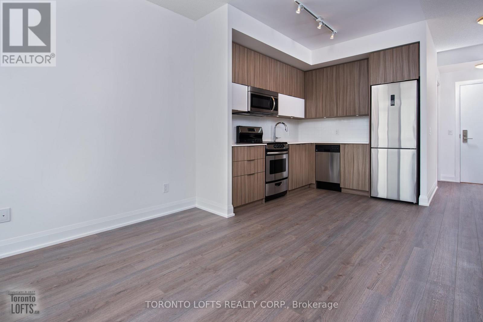 #1608 -56 ANNIE CRAIG DR, #1608