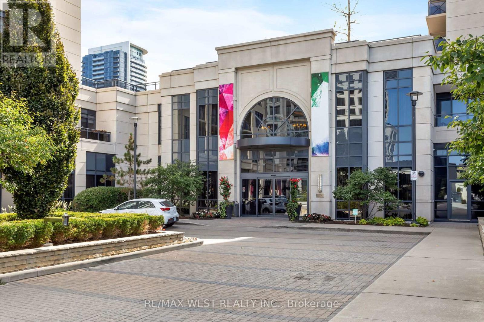 #2203 -6 EVA RD, #2203