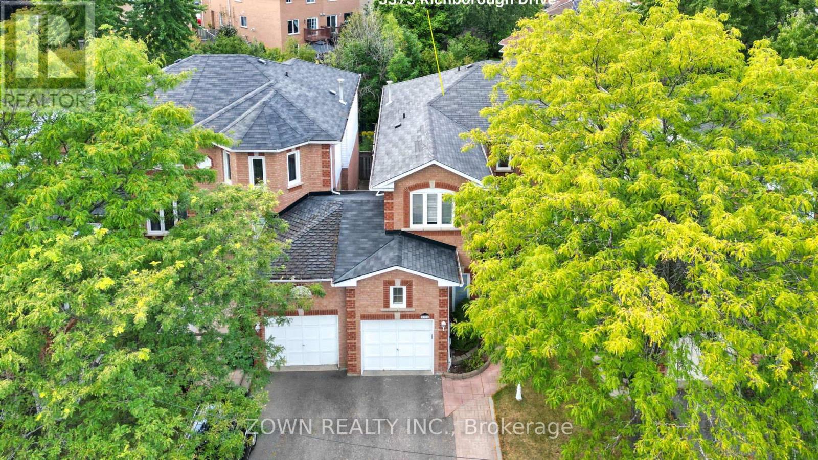 5375 RICHBOROUGH DR