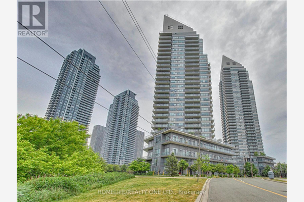 #807 -15 LEGION RD, Toronto