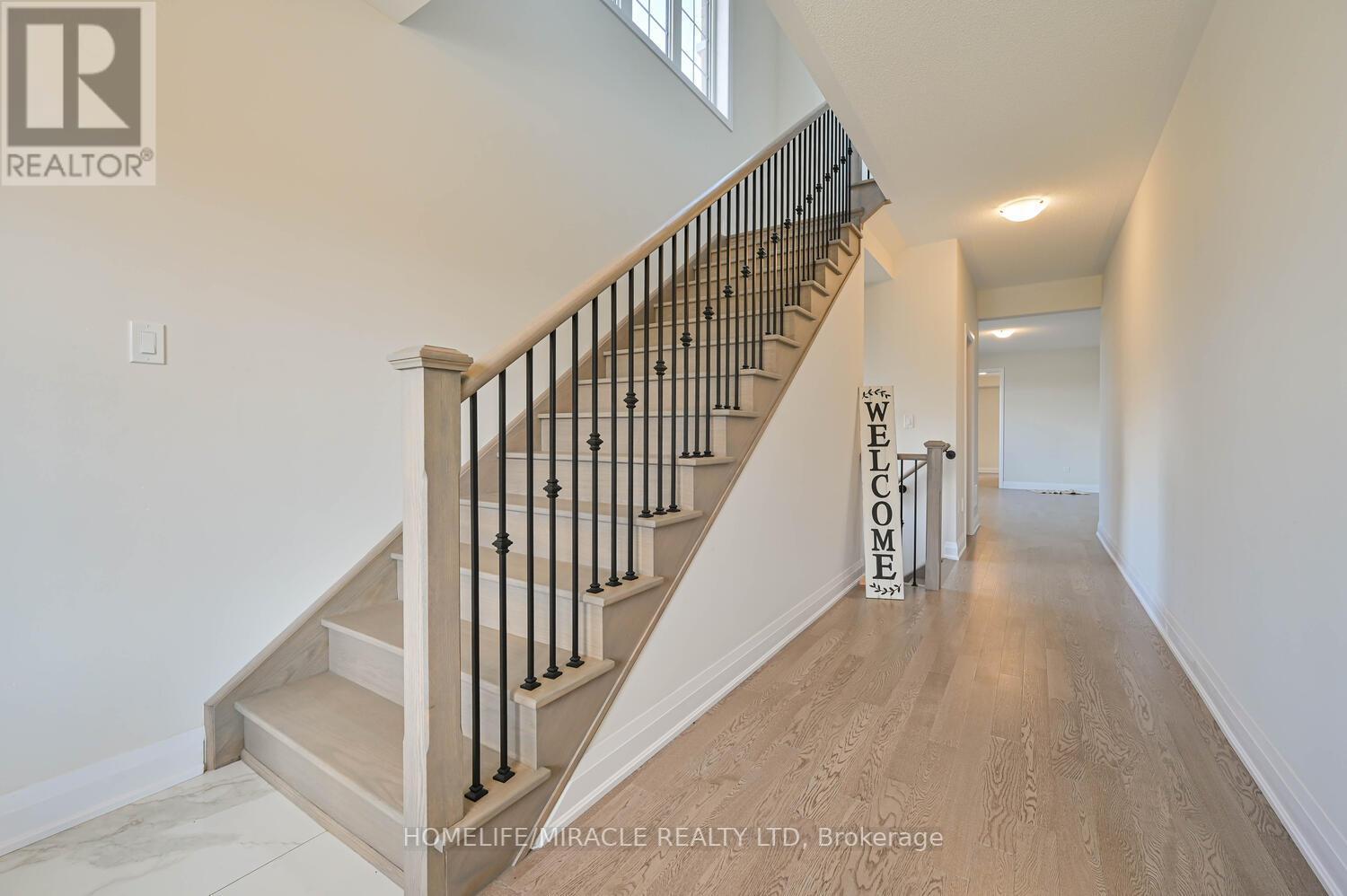 41 TWEEDHILL AVE