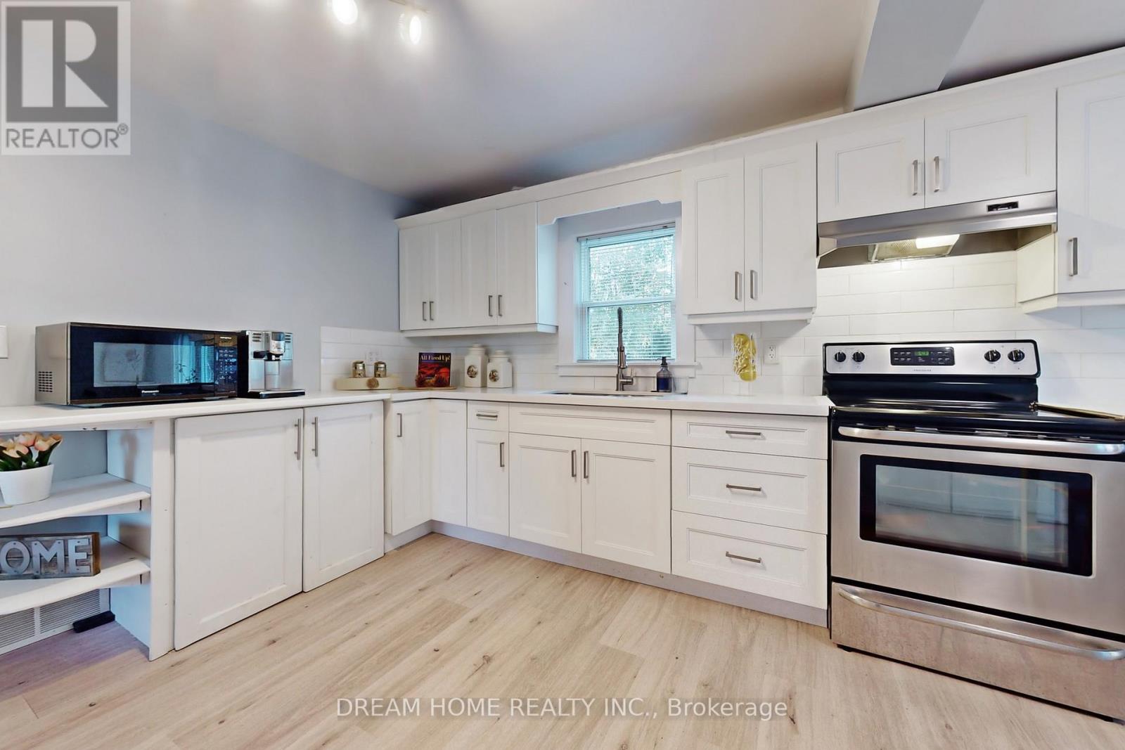 2842 FORKS OF THE CREDIT RD