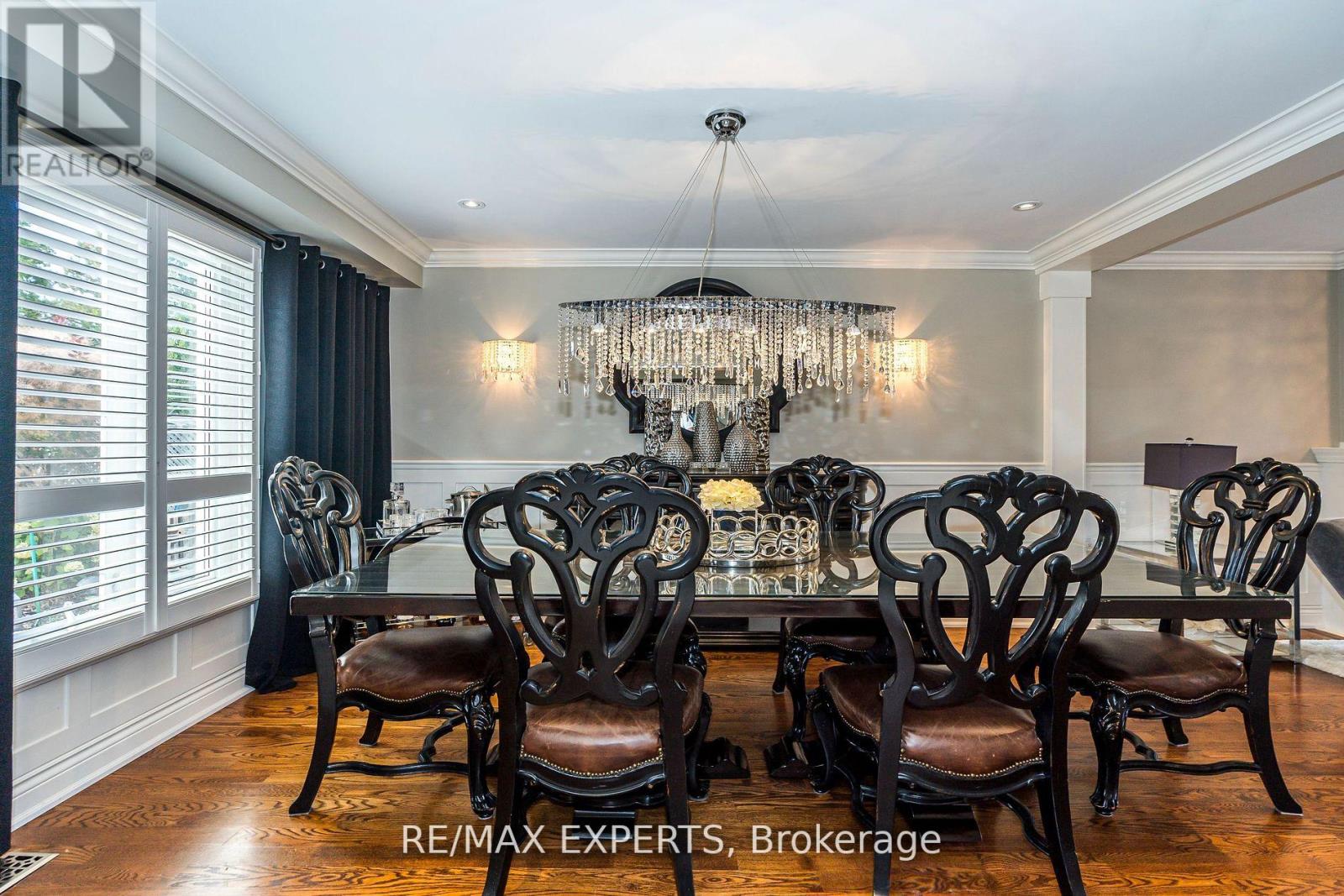 95 KINGSVIEW DR E