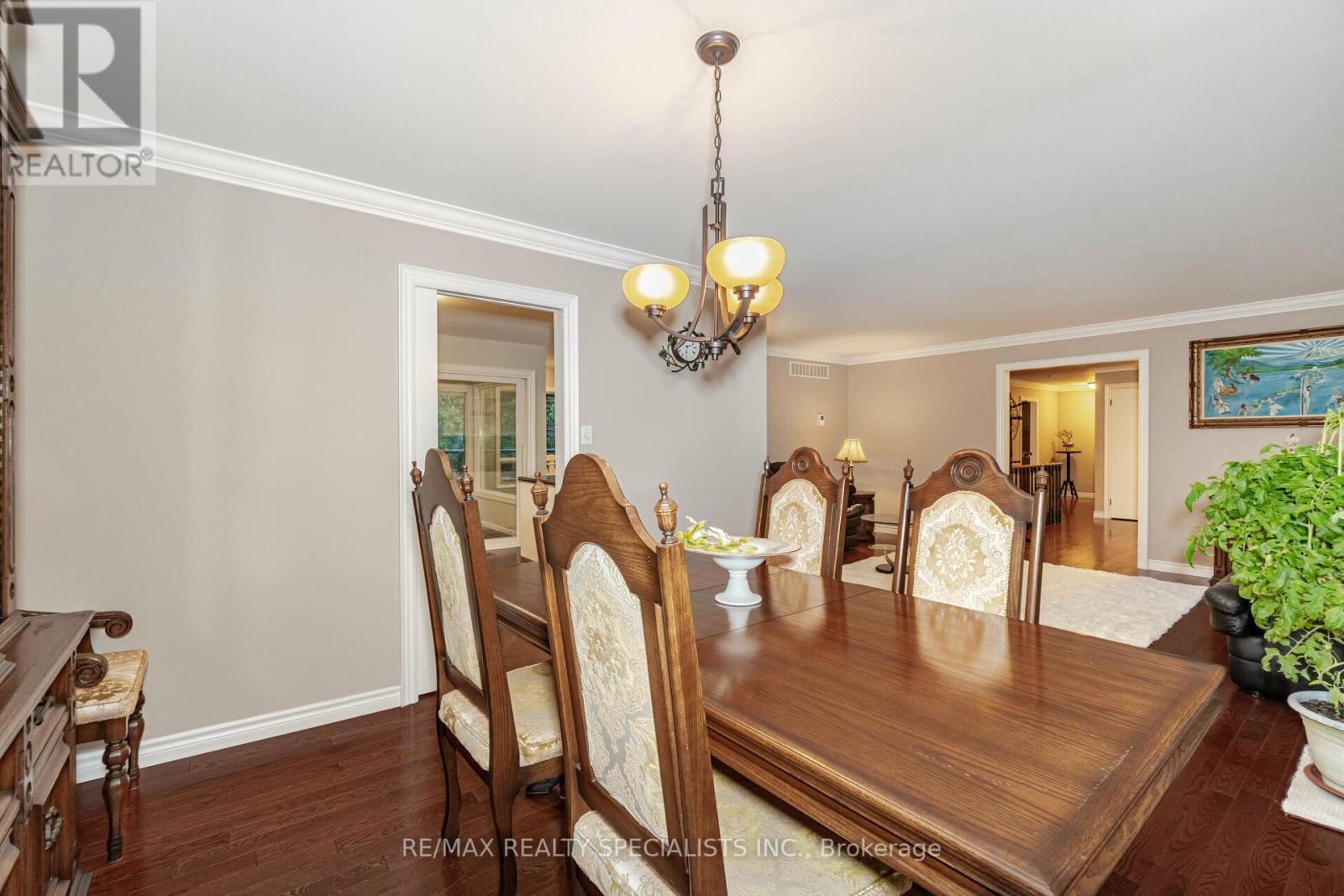 44 GIBSON LAKE DR
