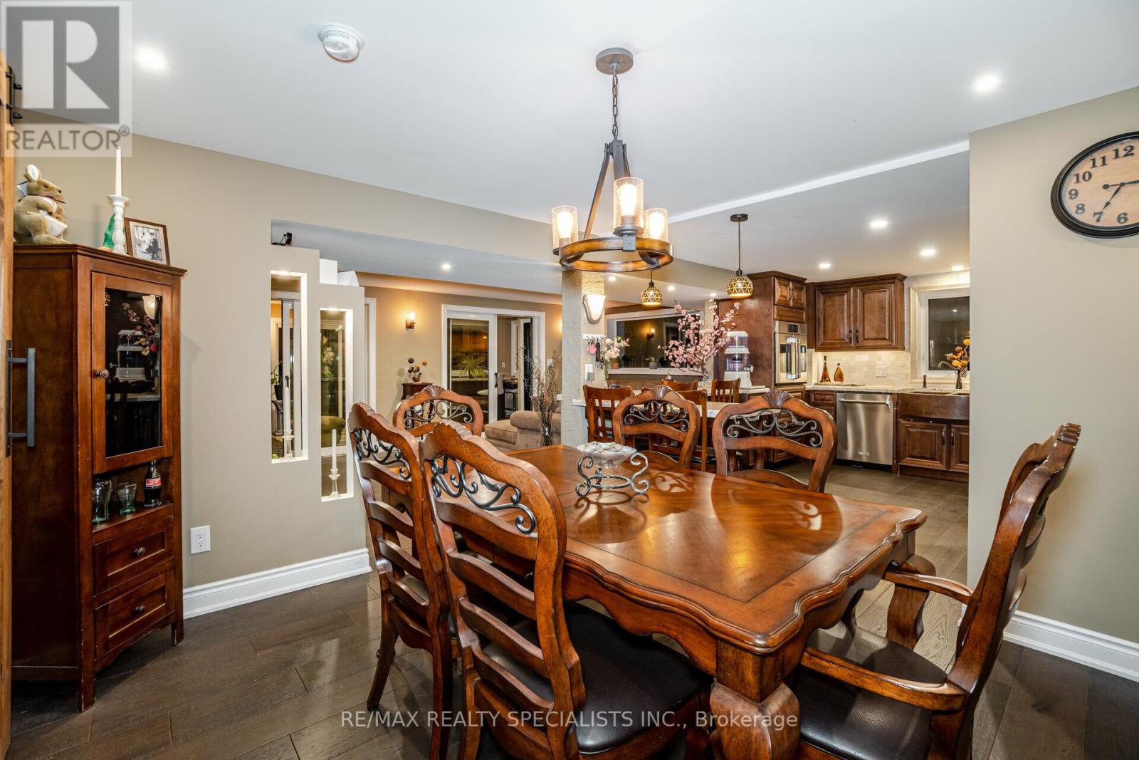44 GIBSON LAKE DR