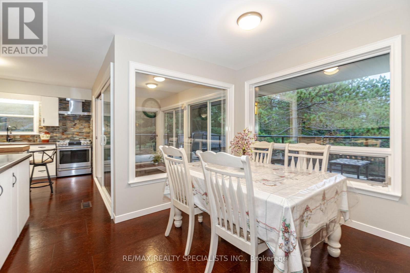 44 GIBSON LAKE DR