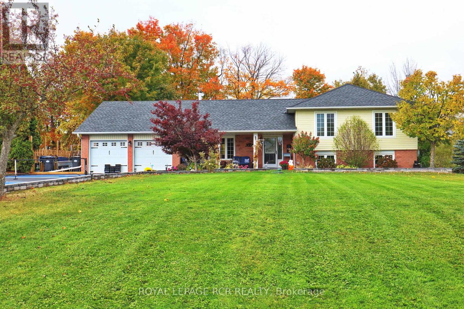 4 MCGREGOR DR