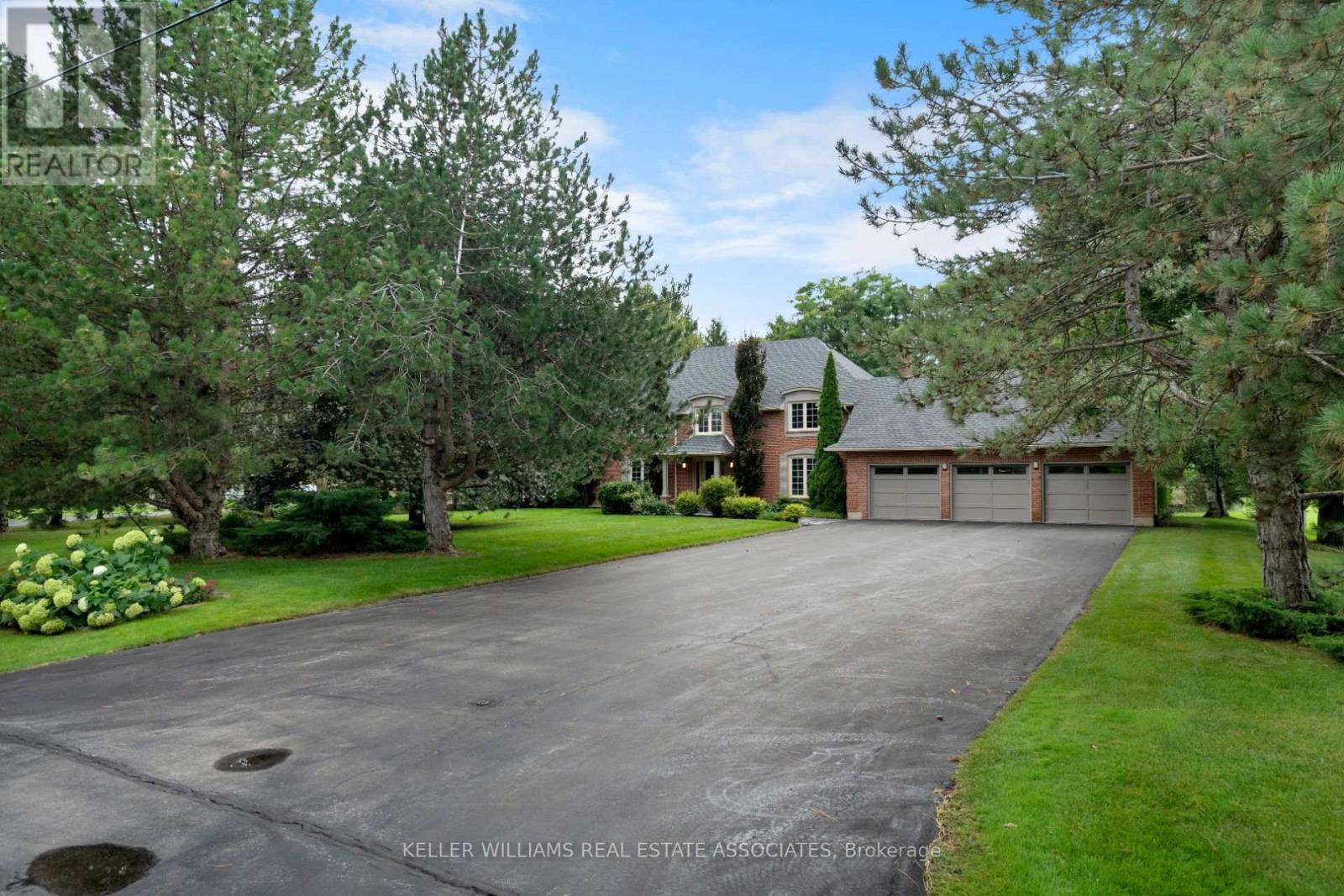 19 WOLF CRES