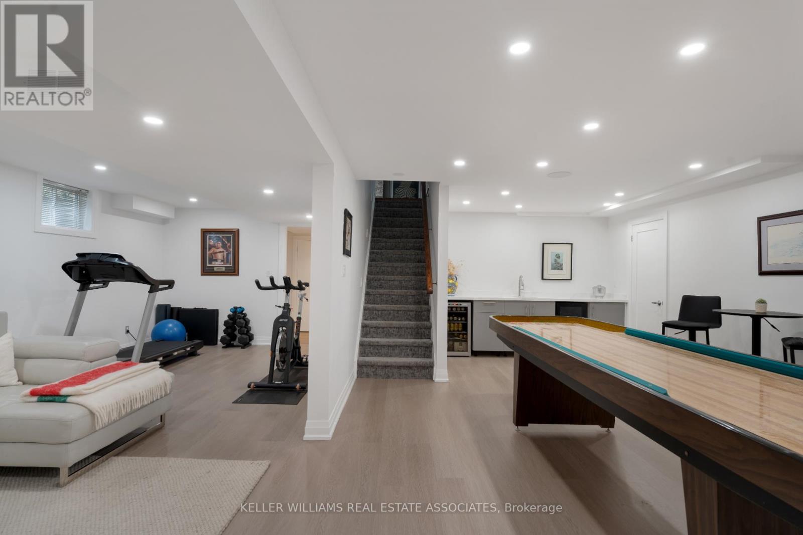 19 WOLF CRES
