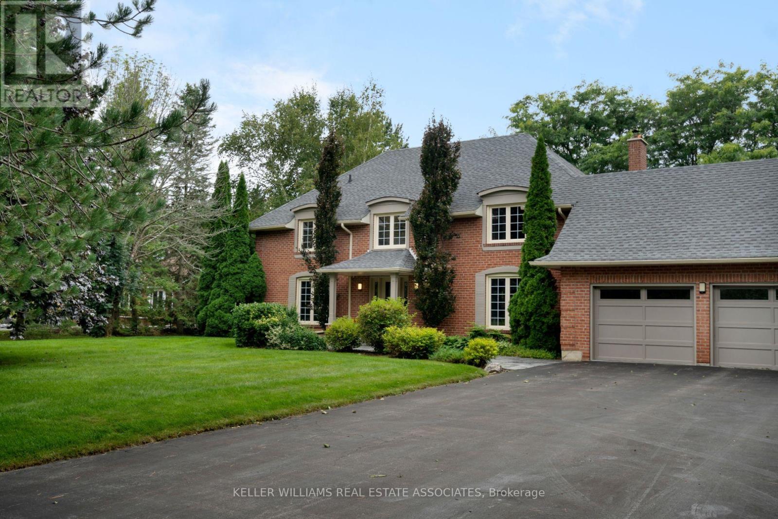 19 WOLF CRES