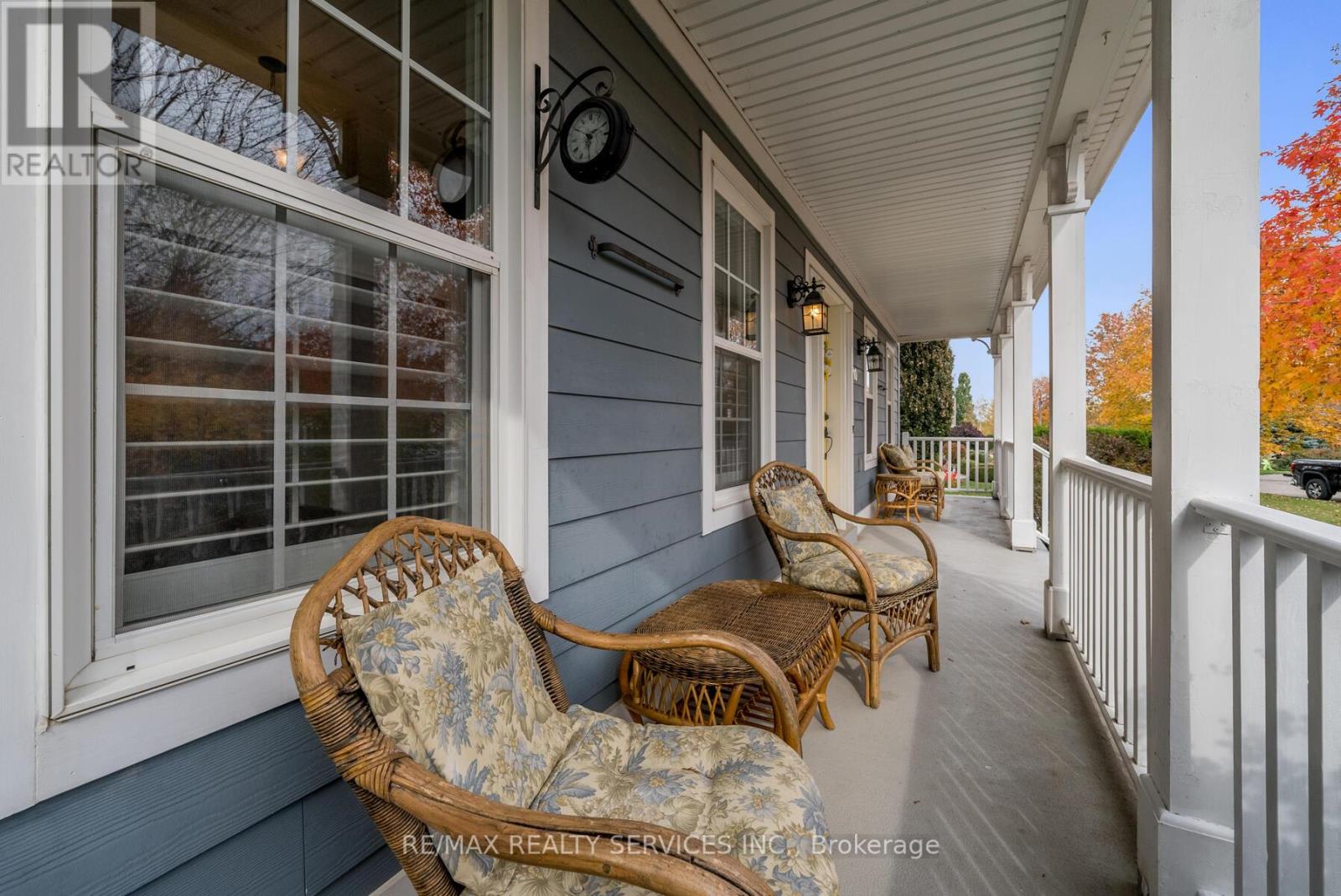 10 NORTH RIVERDALE DR