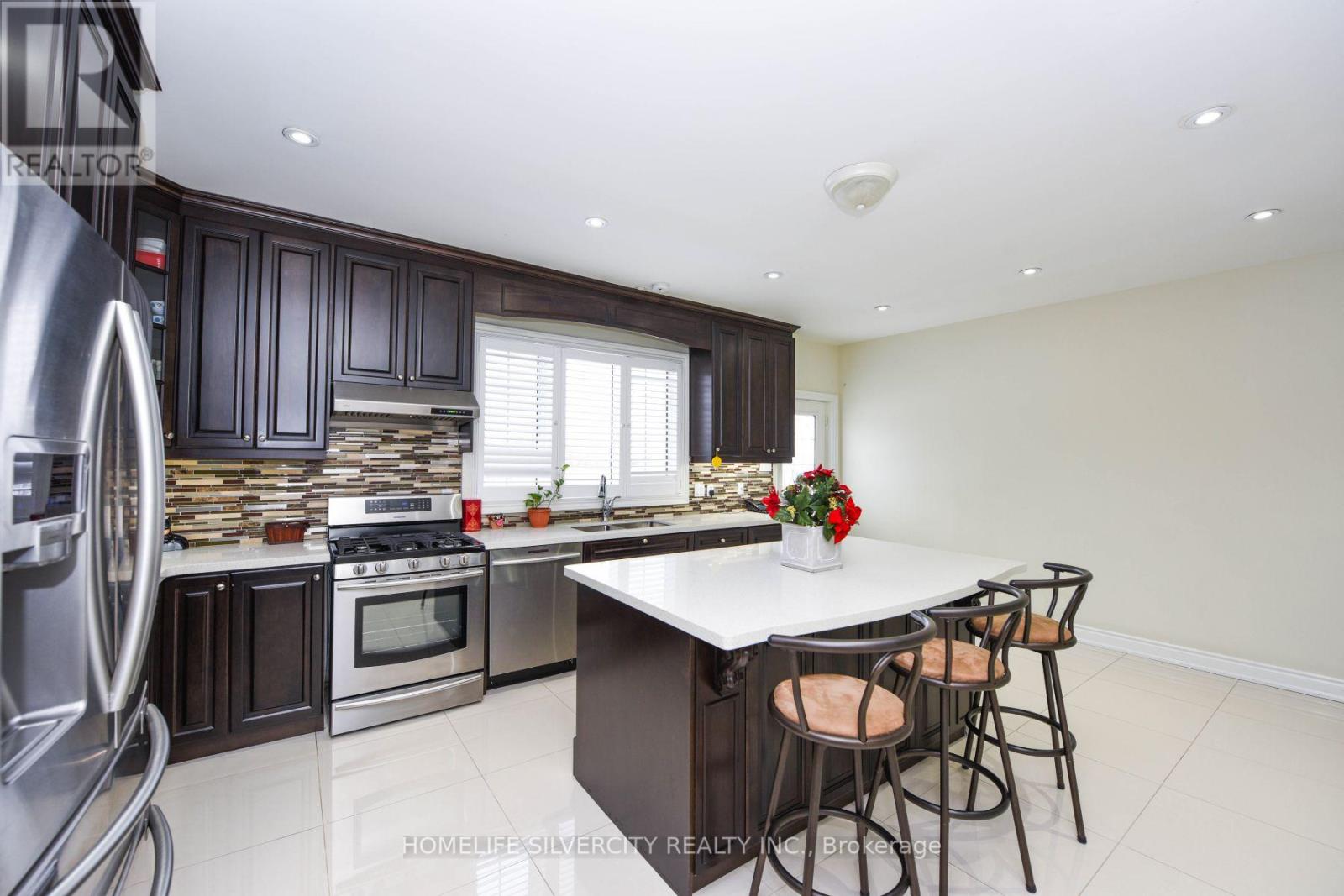 14707 DIXIE RD