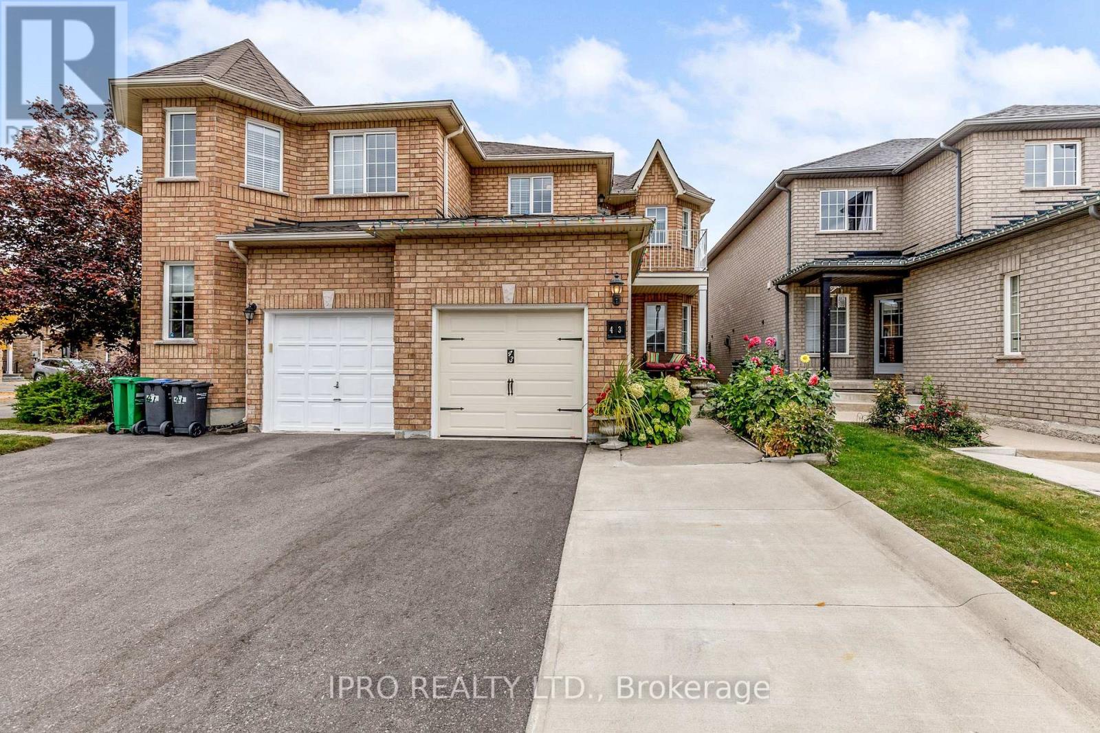 43 COOLSPRINGS CRES