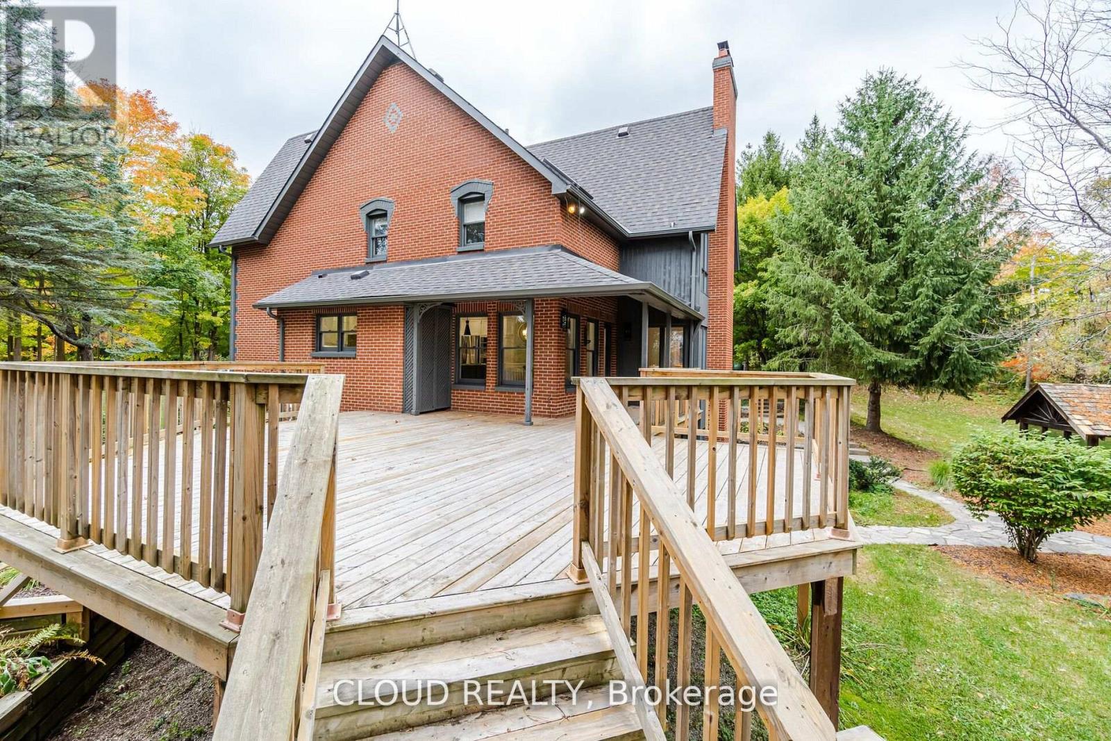 16149 HEART LAKE RD
