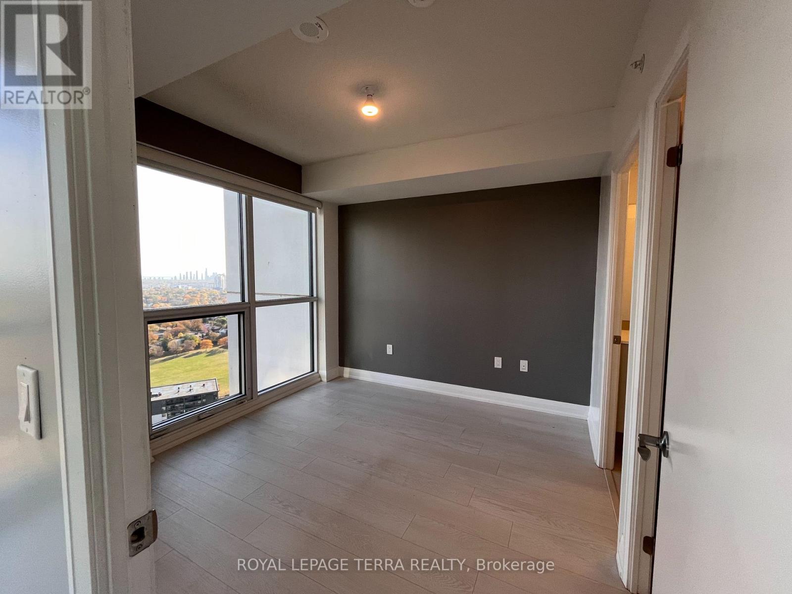 #2505 -30 GIBBS RD, #2505