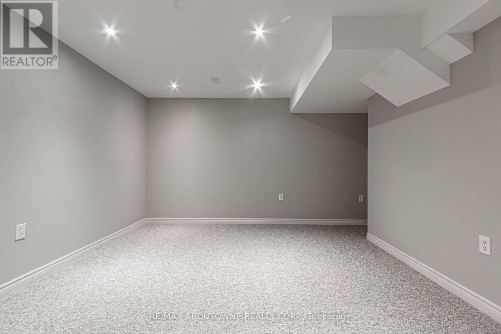 3338 MOSES WAY