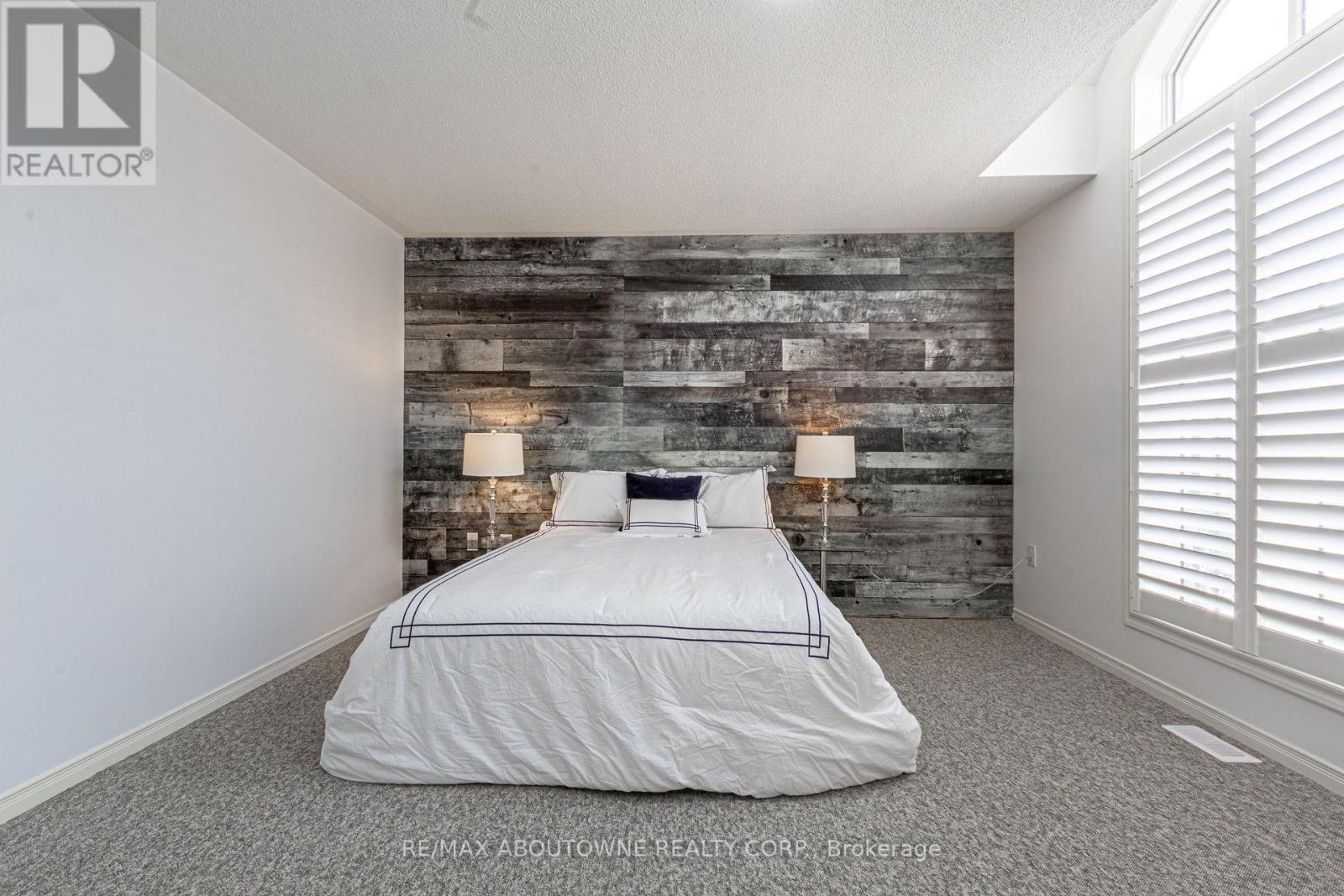 3338 MOSES WAY