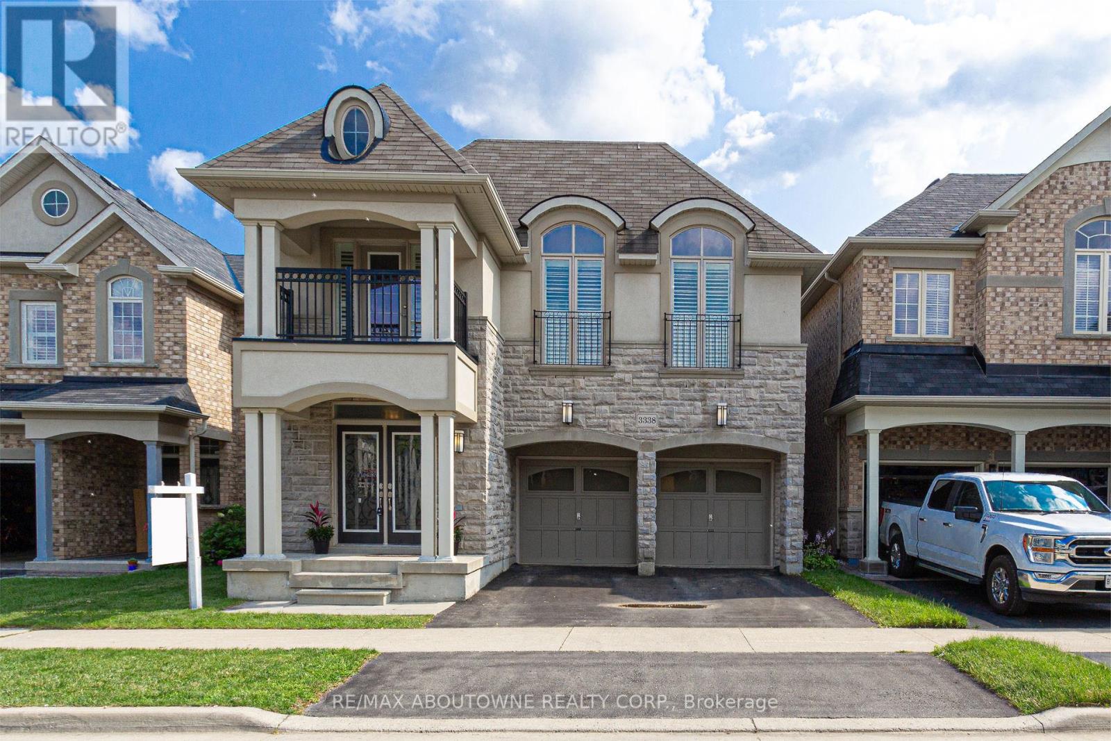 3338 MOSES WAY
