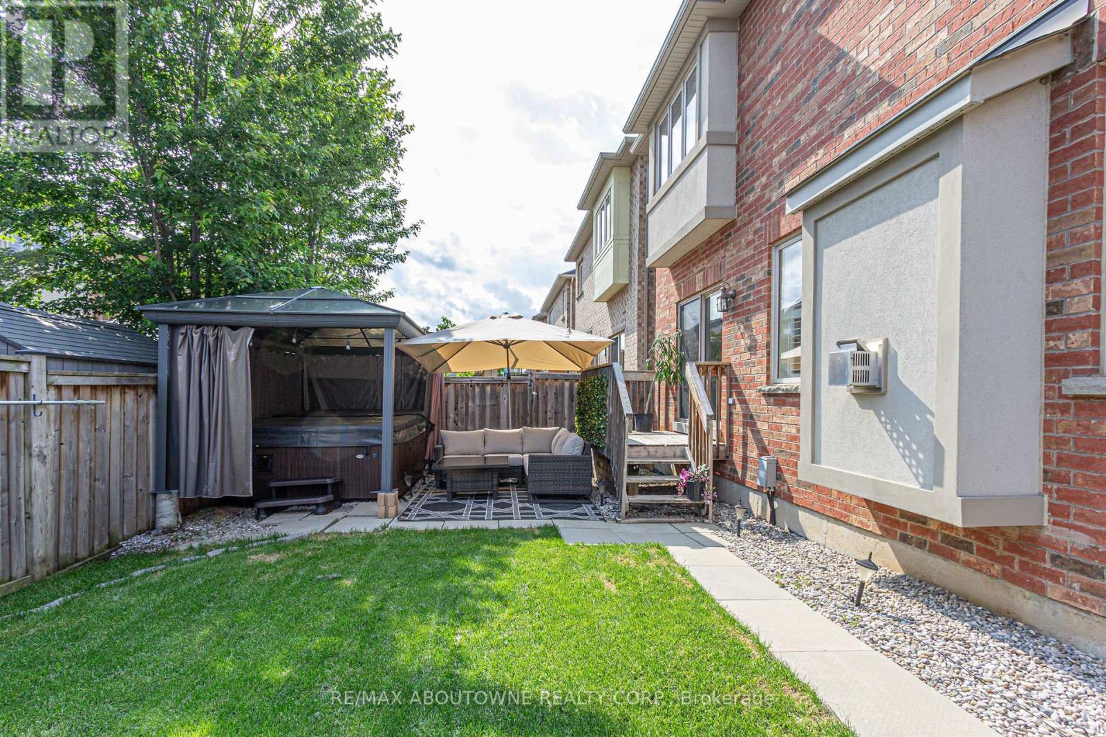 3338 MOSES WAY