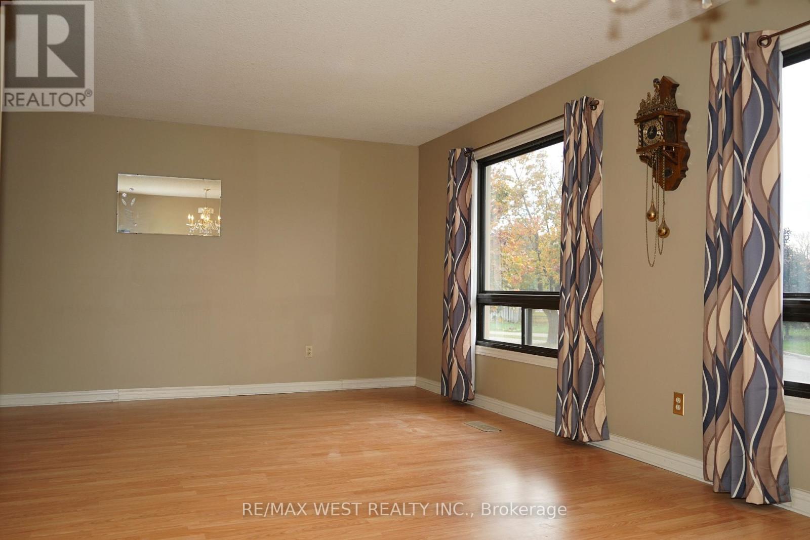 311 MARPLE CRES