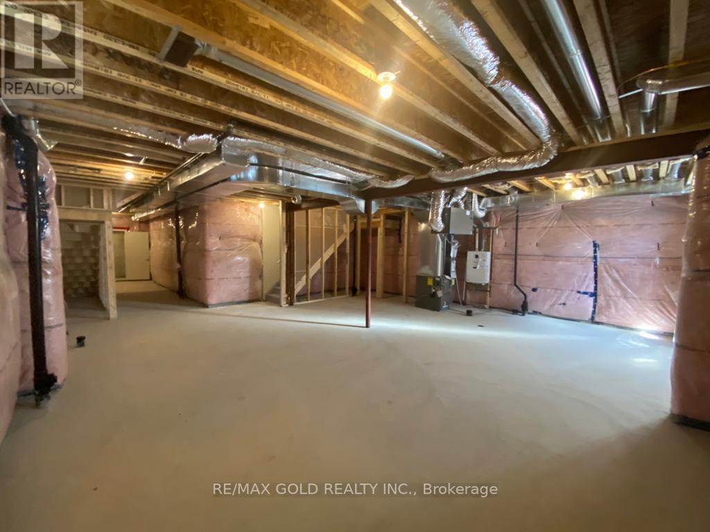1466 KITCHEN CRT